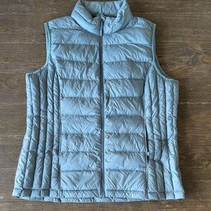 32 Degrees Women's Light Blue Quilted Puffer Vest